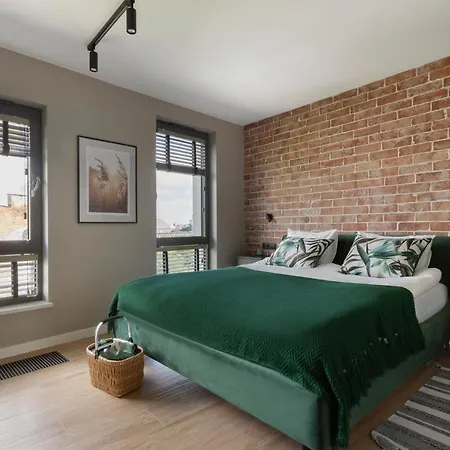 Wine Apartment